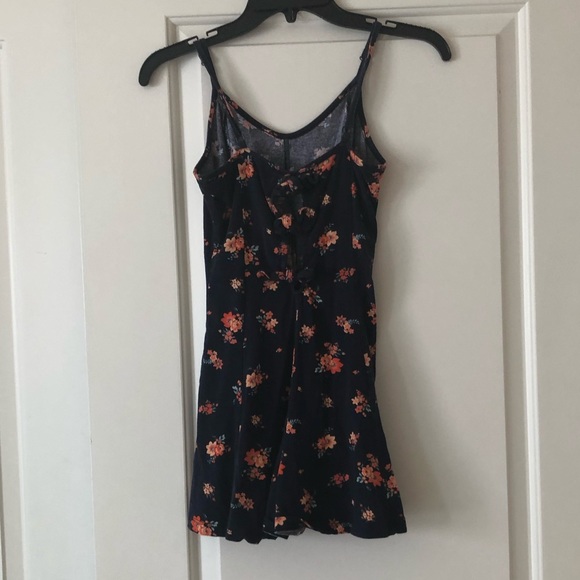 Romper - Picture 2 of 3